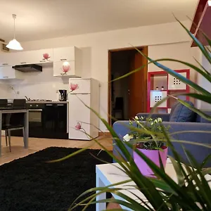 apartman-sandro.in-istria.net/